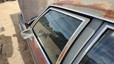 1980-1984 Deville Sedan Driver Left Front Side Window Door Glass Oem 20106915