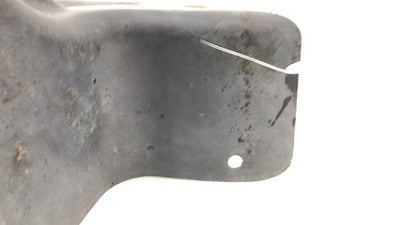 2001 Pontiac Grand Am 3.4L Ram Air Front Center Air Guide 22616634 Baffle Oem