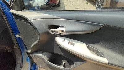 09 10 Corolla Passenger Right Front Inside Door Trim Panel Wh Switches Charcoal