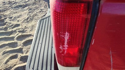 1986-1997 Nissan Hardbody Passenger Right Tail Light Brake Lamp Oem Rear