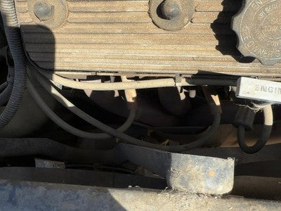 1986-1988 Olds 88 Driver Left Exhaust Manifold Assembly Oem 3.8L 25527101