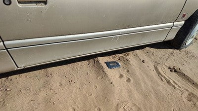 93 Saturn Sc2 Coupe Passenger Right Front Moulding From Door Oem Trim Strip Gold