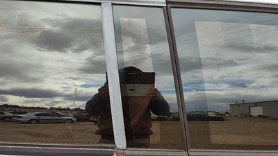 91-94 Chevy S10 Blazer Driver Left Rear Vent Window Back Door Glass With Frame