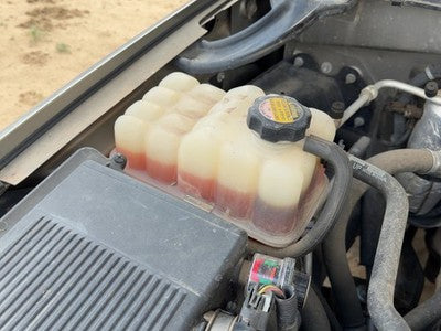 00-04 Chevy Suburban Coolant Reservoir Radiator Overflow Tank Bottle Oem 5.3L