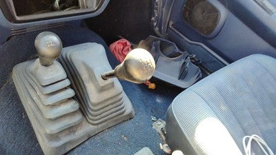 95 Nissan Pathfinder Floor Shifter Lever Shift Unit 5 Speed Manual Transmission