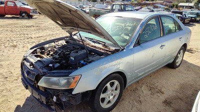 2006-2010 Hyundai Sonata Passenger Right Front Brake Caliper With Mount Bracket