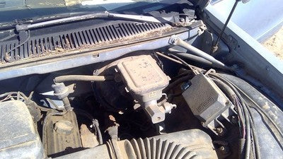 1991-1992 Chevy Caprice Power Brake Booster With Master Cylinder Pair Set Oem
