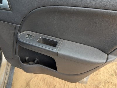 05-07 Fivehundred Passenger Rear Door Trim Panel With Switches Back Black Hw