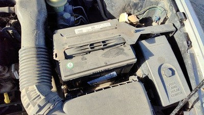 1996-1999 Saturn Sl1 Complete Battery Box Mount Tray With Hold Down 1.9L Sohc