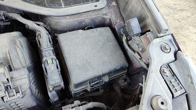 2014-2015 Kia Sorento Engine Fuse Box Power Distribution Panel Oem 3.3L