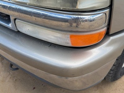 00-06 Chevy Suburban Driver Left Front Turn Signal Light Lamp Oem Fender Mounted