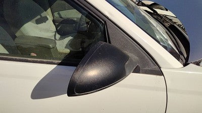 04-08 New Style Malibu Passenger Right Power Side Mirror Door Mounted White 40U