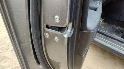 2014-2019 Kia Soul Driver Left Front Door Latch With Rods/Cables Oem 81310B2030