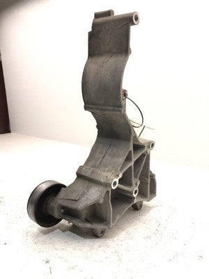 2014 Chevy Express Van 2500 Alternator Power Steering Mount Bracket Oem 6.0L
