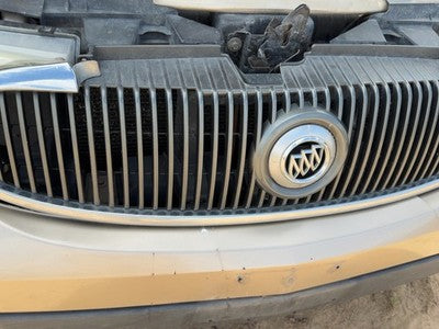 2004-2007 Buick Rainier Front Grille Assembly Oem 15106803