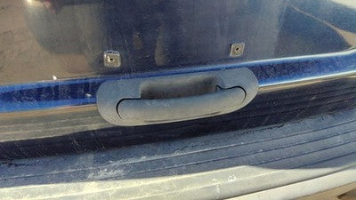2000-2004 Jeep Grand Cherokee Liftgate Handle Assembly Oem 55136699Ab