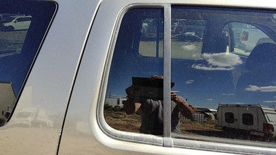 02-10 Ford Explorer Passenger Right Rear Vent Window Back Door Glass With Frame