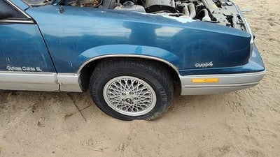 1989-1991 Olds Cutlass Calais Passenger Right Front Fender Oem Blue 22545032