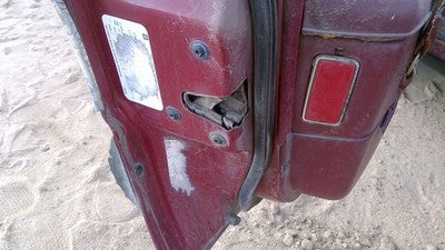 1990 Olds Eighty Eight Driver Left Front Door Latch With Rods/Cables Oem