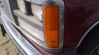 1988 Gmc Sierra 2500 Driver Left Front Turn Signal Light Lamp Oem Side 05975200