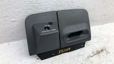1998-2005 Ford Ranger Ash Tray Assembly Oem Slide Out Dash Black Rf