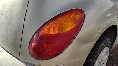 2001-2005 Chrysler Pt Cruiser Passenger Right Tail Light Brake Lamp Oem Rear
