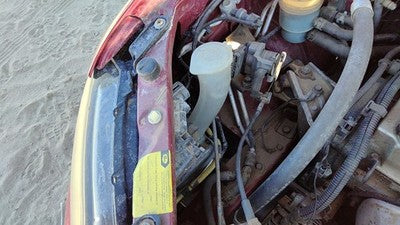 03-06 Outlander Windshield Washer Fluid Reservoir With Pump Wiper Tank