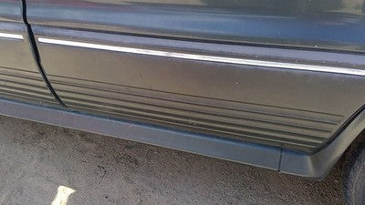 1991 Mitsubishi Galant Vr-4 Driver Left Rear Moulding From Door Back Trim Green