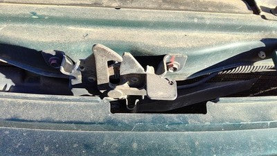 1998-2002 Honda Passport Hood Latch Assembly With Bracket Oem