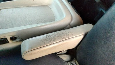 2000-2002 Chevy Suburban Driver Left Arm Rest Oem Leather Seat Front 88936770