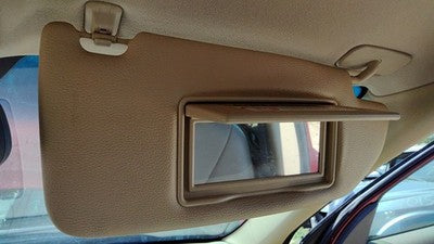 2001-2002 Volvo V70 Xc Passenger Right Sun Visor Oem Beige B951 399667609