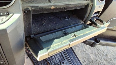 2006 Land Rover Lr3 Glove Box Assembly Complete Door With Latch Oem Upper Tan