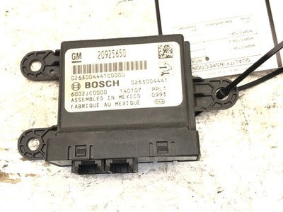 2010-2017 Chevy Equinox Driver Rear Park Assist Control Module Computer Ud7