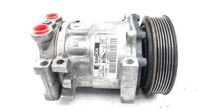 1998-2001 Dodge Durango Ac Compressor Air Conditioner Pump Assembly Oem 5.9L