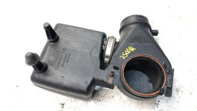 1999 Gmc Yukon Air Intake Tube Resonator Pipe Elbow Rubber Oem Hose Snorkel 5.7L