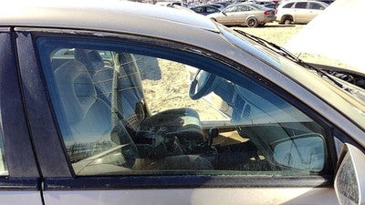 2000-2005 Chevy Impala Passenger Right Front Side Window Door Glass Oem 10346586