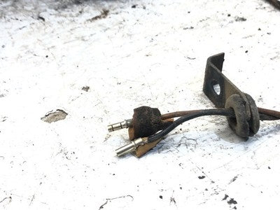 86-87 Corvette C4 Passenger Right Front Spindle Steering Knuckle W Hub & Caliper