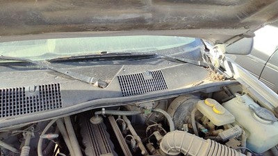 1994 Jeep Grand Cherokee Windshield Wiper Cowl Vent Trim Panel Oem Cover