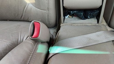 1999 Buick Park Ave Passenger Right Front Seat Belt Buckle Receiver Oem Tan