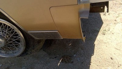 1985 Olds 88 Passenger Right Moulding From Fender Oem Trim Strip Gold