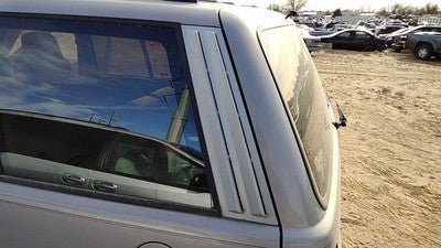 1994 Jeep Grand Cherokee Driver Left Rear Moulding On Quarter Panel Oem Silver
