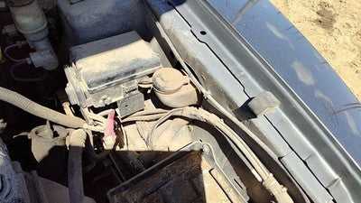 99-04 Ford Mustang Windshield Washer Fluid Reservoir With Pump Oem Wiper Tank