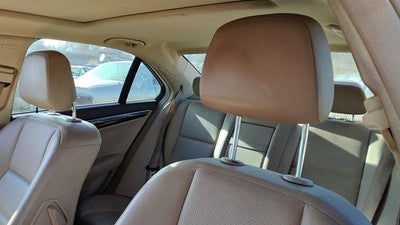 2013-2014 Mercedes C300 Pair Of Front Headrests Oem Left Right Set Seat
