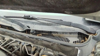 2010-2014 Subaru Legacy Outback Driver Left Windshield Wiper Arm Oem Blade Lever
