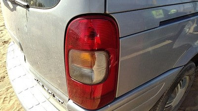 1997-2005 Chevy Venture Passenger Right Tail Light Brake Lamp Oem Rear 19206746