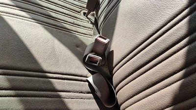 1994 Chevy Silverado 1500 Driver Left Front Seat Belt Buckle Receiver Oem Tan