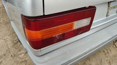 1990-1992 Volvo 740 Driver Left Tail Light Brake Lamp Oem Rear Cracked 35181635
