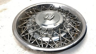 1980-1984 Deville Sedan Hub Cap Wheel Cover Oem