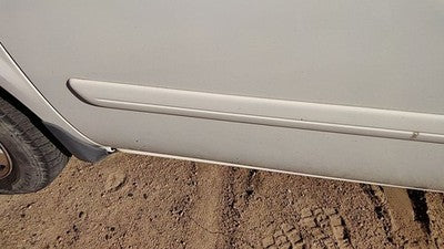 05-07 Dodge Caravan Driver Left Front Moulding From Door Trim Strip White Pw1