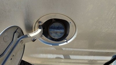 1999-2002 Ford Expedition Fuel Filler Neck Assembly With Gas Cap Oem Xl1Z9034Aa